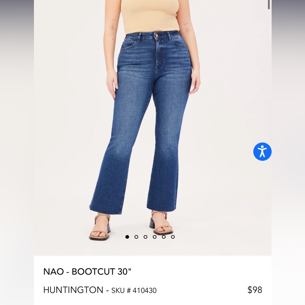 Super cute high rise bootcut jeans from Warp+Weft!